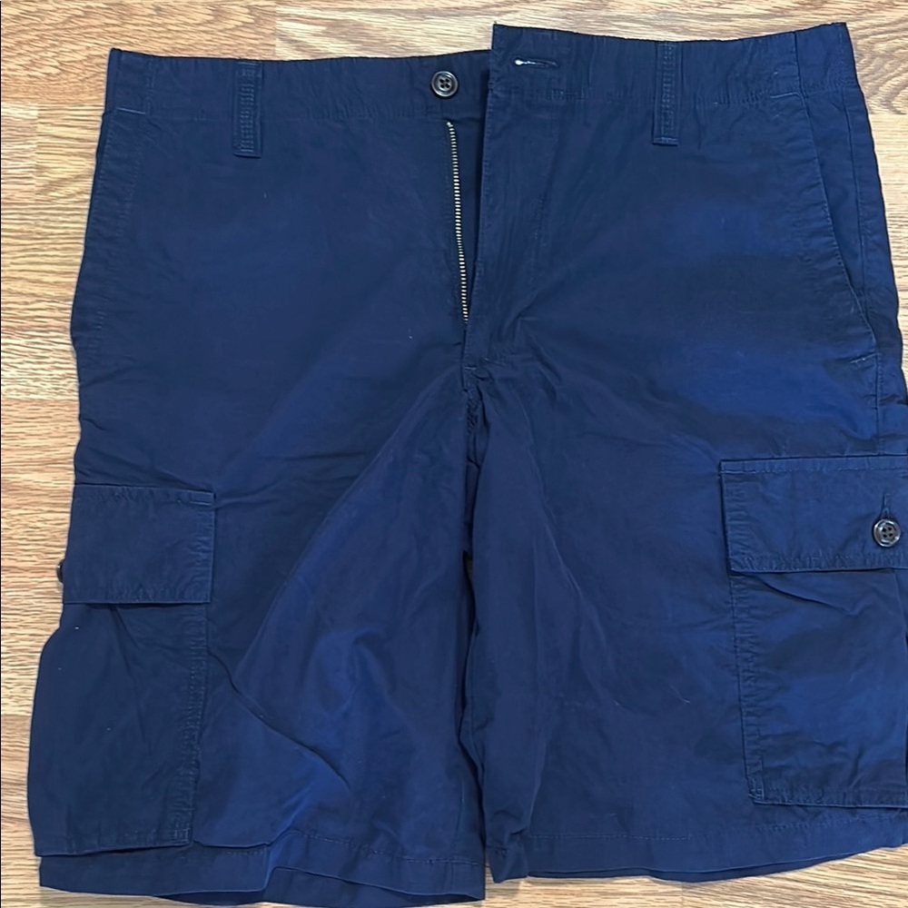 Dockers Blue Cargo Shorts with Classic Design